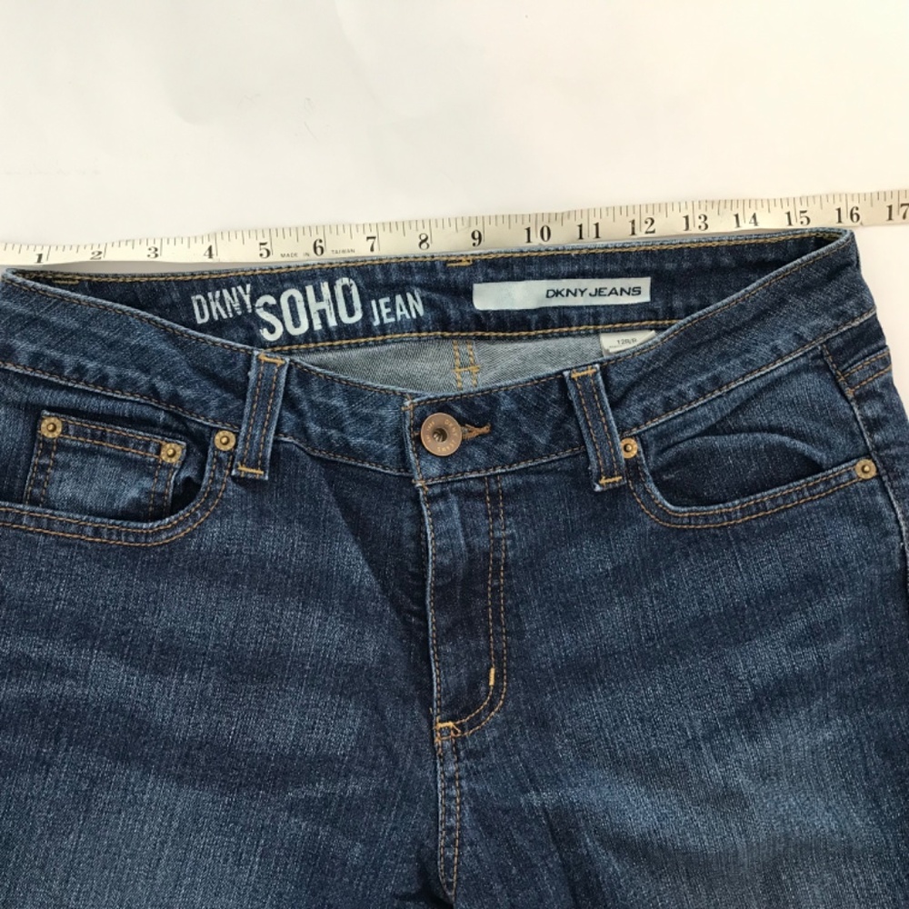 DKNY Soho Women's Jeans - Size 12 Regular - Picture 2 of 11